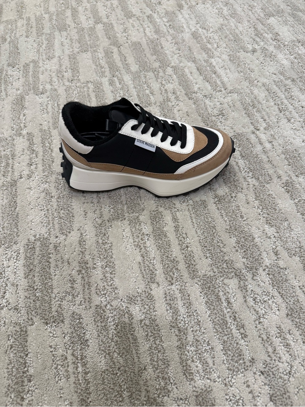 Steve Madden Black White Brown Platform Runner